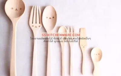 ช้อนไม้ ช้อนส้อมไม้ บริการสลักโลโก้ร้าน